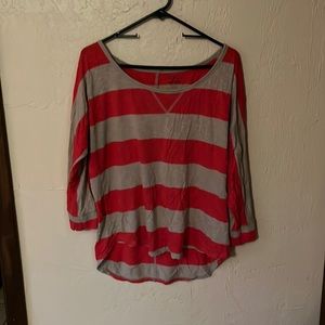 Old navy long sleeve t